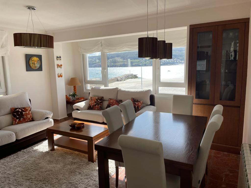 Apartment Rompeolas Laxe